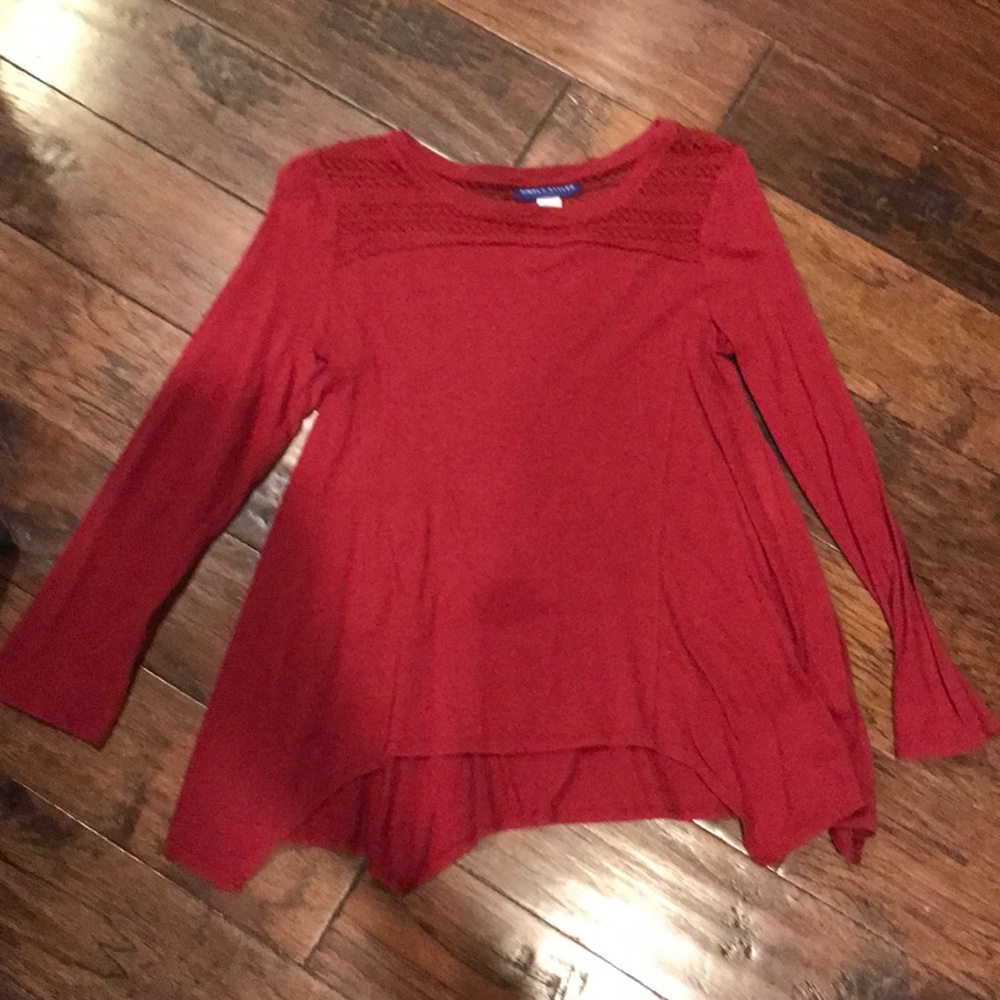Women’s Top Simply styled red